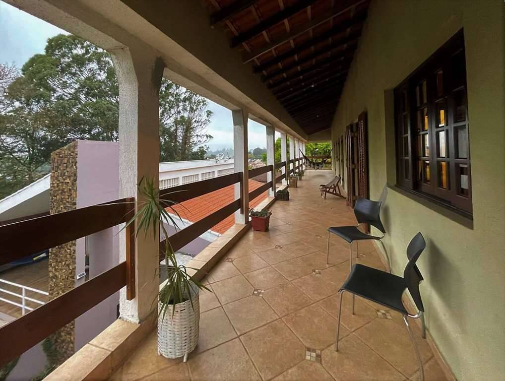 Casa à venda e aluguel com 5 quartos, 471m² - Foto 9