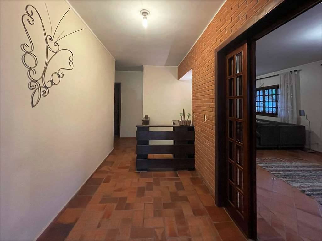 Casa à venda e aluguel com 5 quartos, 471m² - Foto 19