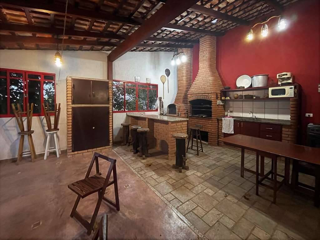 Casa à venda e aluguel com 5 quartos, 471m² - Foto 27