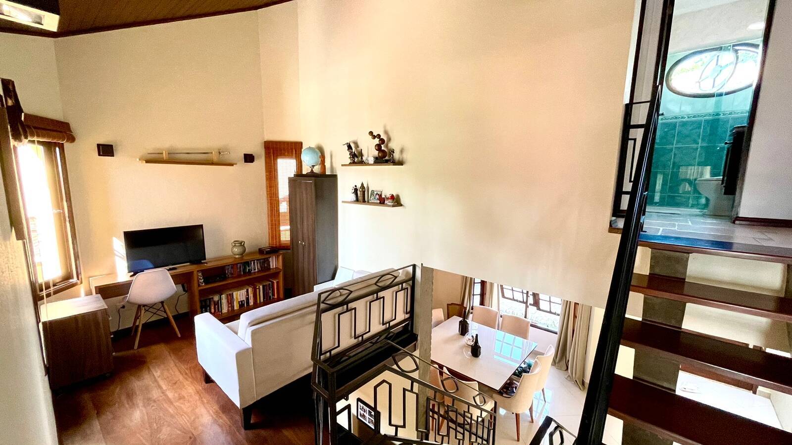 Casa à venda com 3 quartos, 360m² - Foto 9