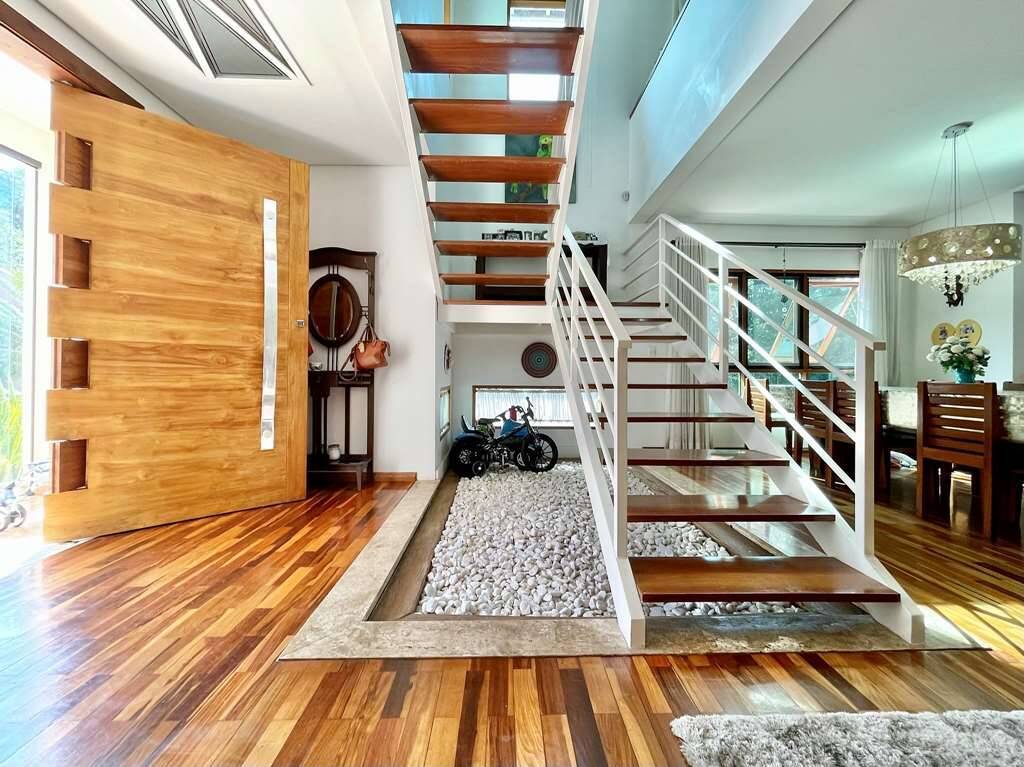 Casa à venda com 3 quartos, 947m² - Foto 12