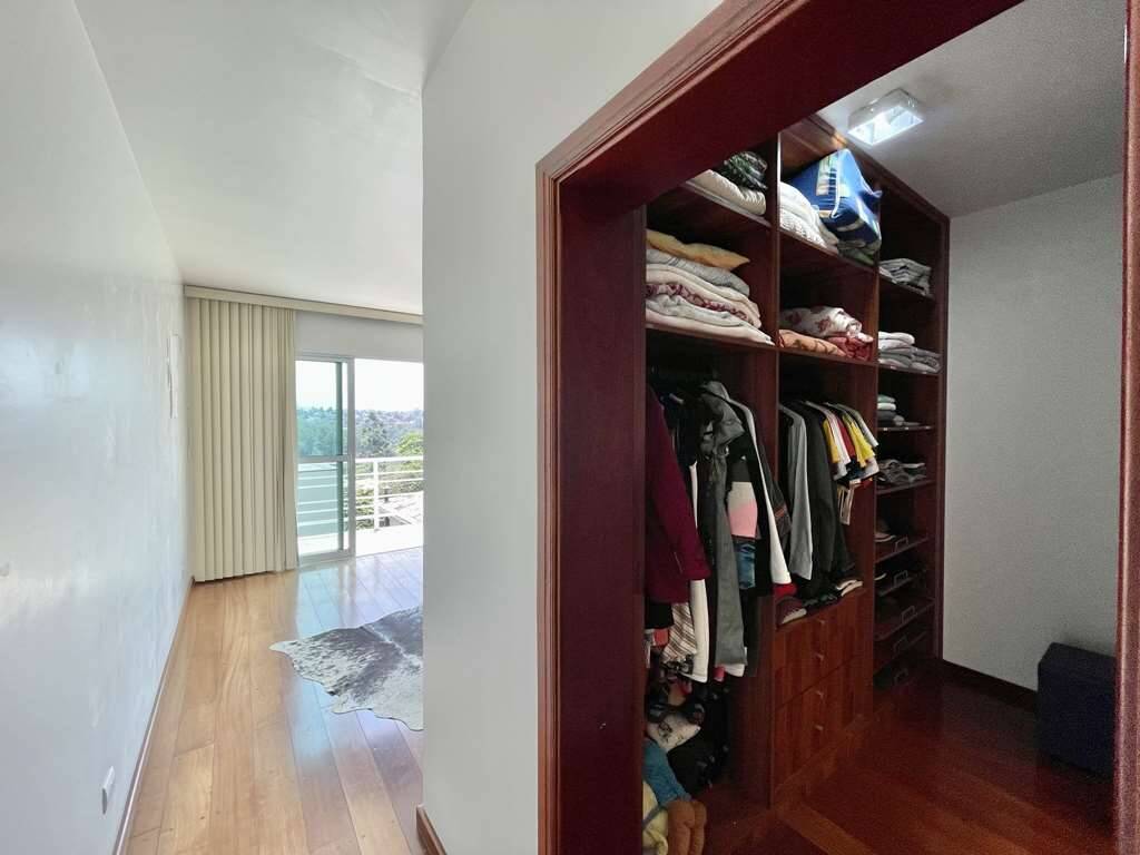 Casa à venda e aluguel com 6 quartos, 1200m² - Foto 55