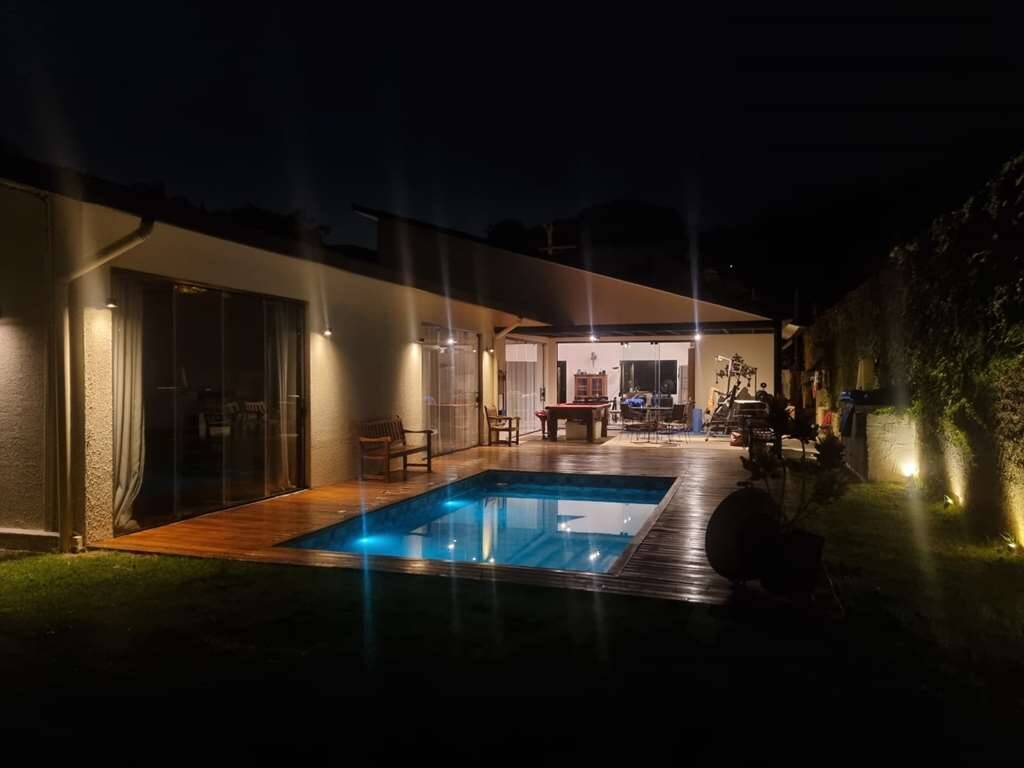 Casa de Condomínio à venda com 3 quartos, 573m² - Foto 21