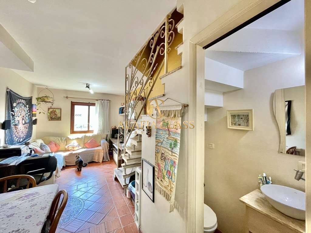 Casa à venda com 2 quartos, 72m² - Foto 6