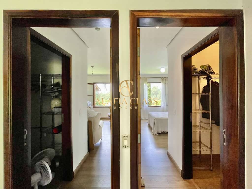 Casa à venda com 4 quartos, 1205m² - Foto 44