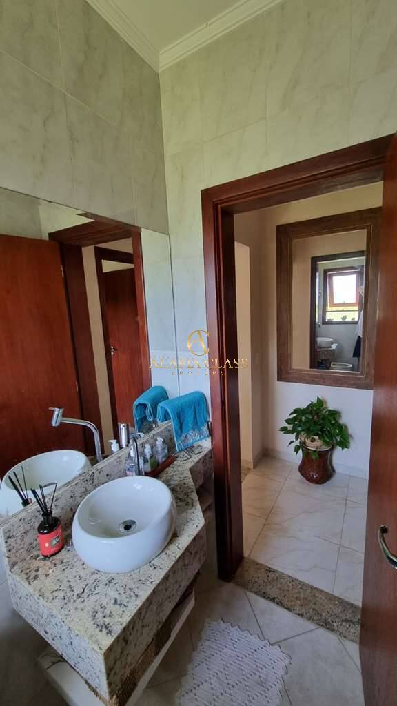 Casa à venda com 4 quartos, 600m² - Foto 8