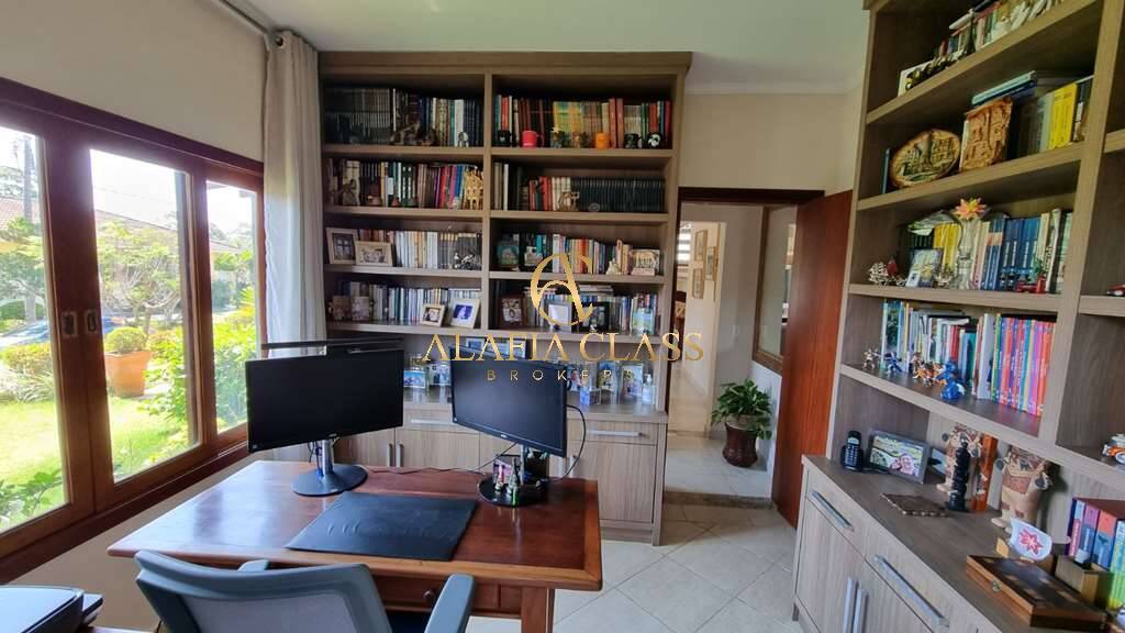 Casa à venda com 4 quartos, 600m² - Foto 15