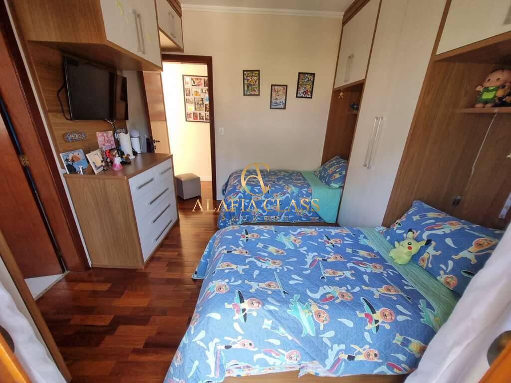 Casa à venda com 4 quartos, 600m² - Foto 36