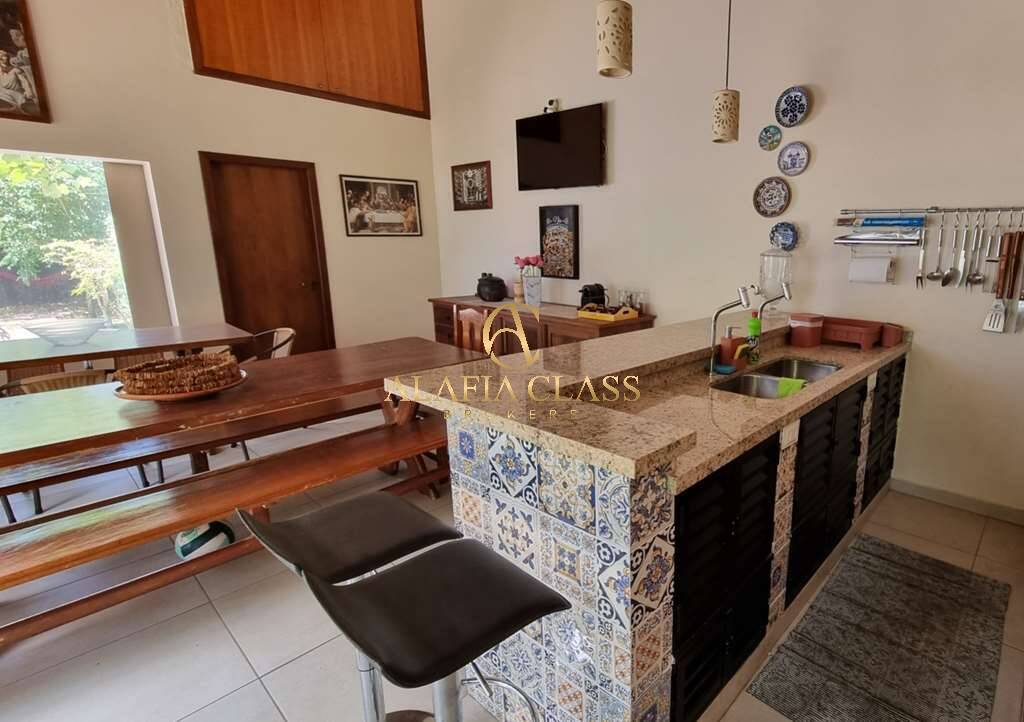 Casa à venda com 4 quartos, 600m² - Foto 63