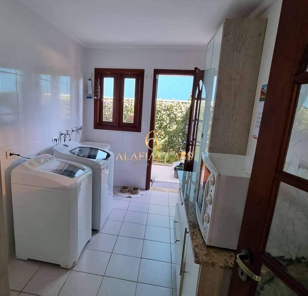 Casa à venda com 4 quartos, 600m² - Foto 68