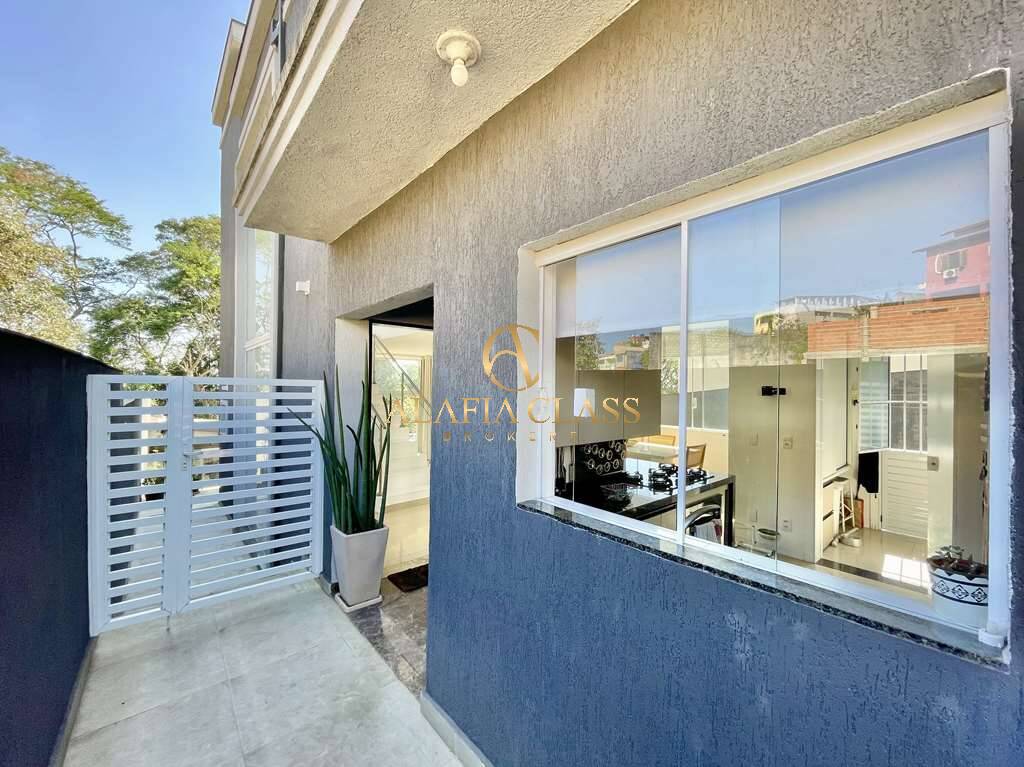 Casa à venda com 3 quartos, 301m² - Foto 14