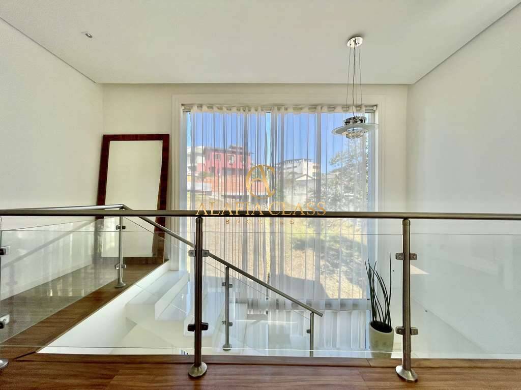 Casa à venda com 3 quartos, 301m² - Foto 18