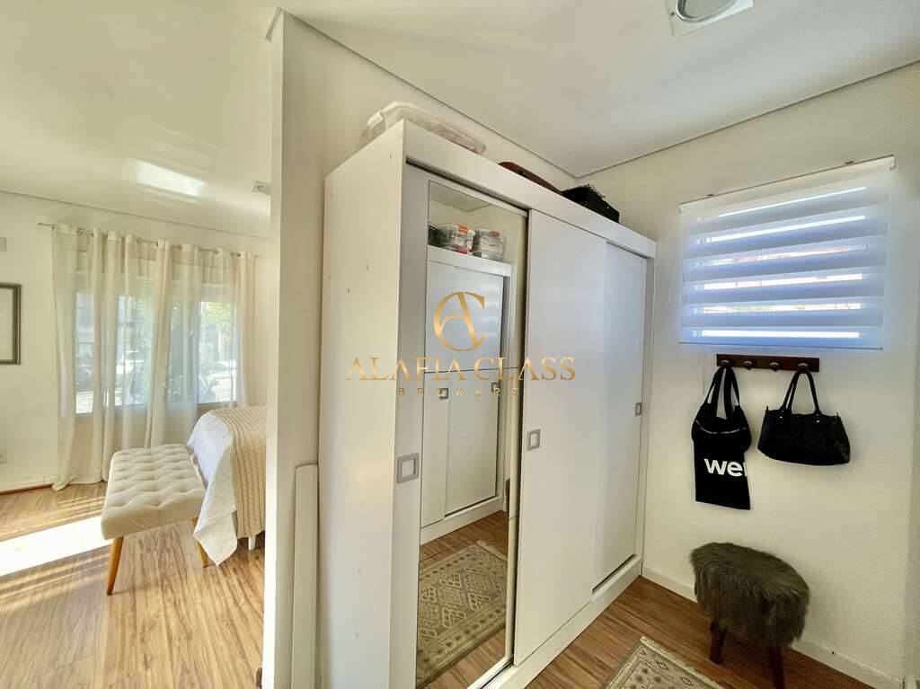 Casa à venda com 3 quartos, 301m² - Foto 22