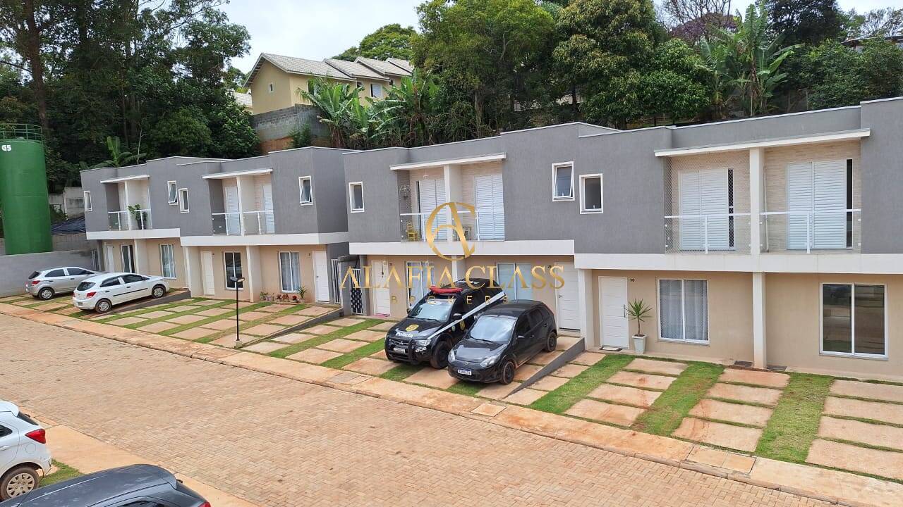 Casa à venda com 3 quartos, 100m² - Foto 5