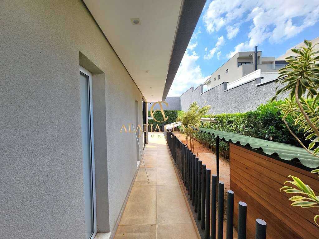 Casa de Condomínio à venda com 3 quartos, 541m² - Foto 35