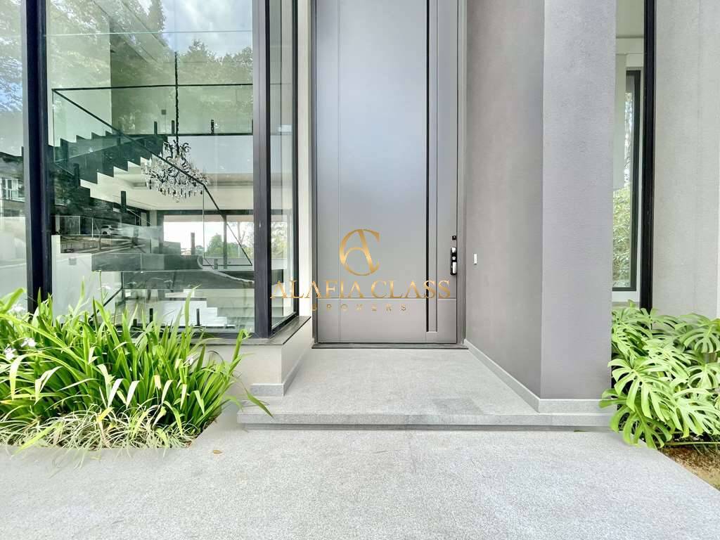 Casa à venda com 4 quartos, 653m² - Foto 11