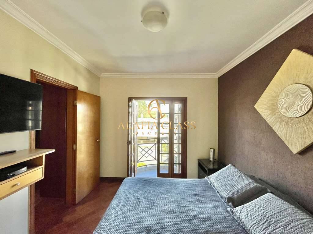 Casa à venda com 3 quartos, 383m² - Foto 22