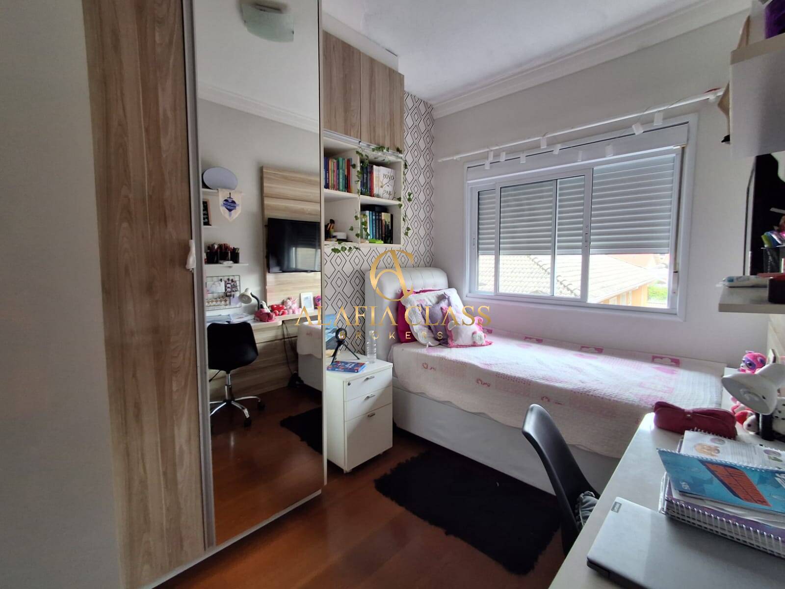 Casa de Condomínio à venda com 3 quartos, 212m² - Foto 17